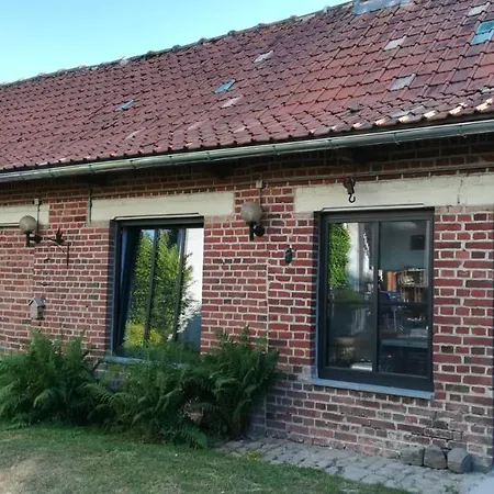 Bed & Breakfast Monts Et Merveilles Godewaersvelde