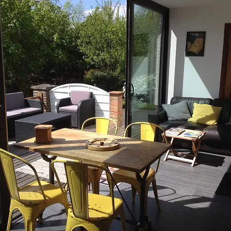 Bed & Breakfast Monts Et Merveilles 3*
