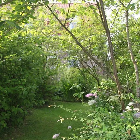 Bed & Breakfast Monts Et Merveilles 3*